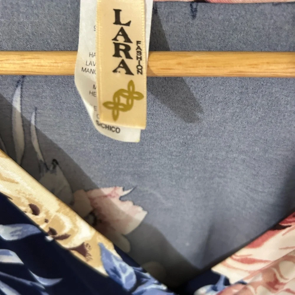 LARA Navy Floral Long Sleeve Dress - Picture 3 of 4